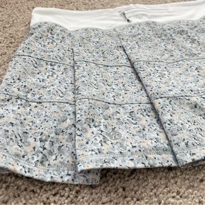 LULULEMON | pace setter skirt